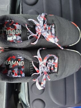 No Bull Impact+ Black Camo Shoes with Red & Gray Camo Accents